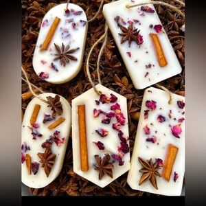 Meet your Posher, Yesenia